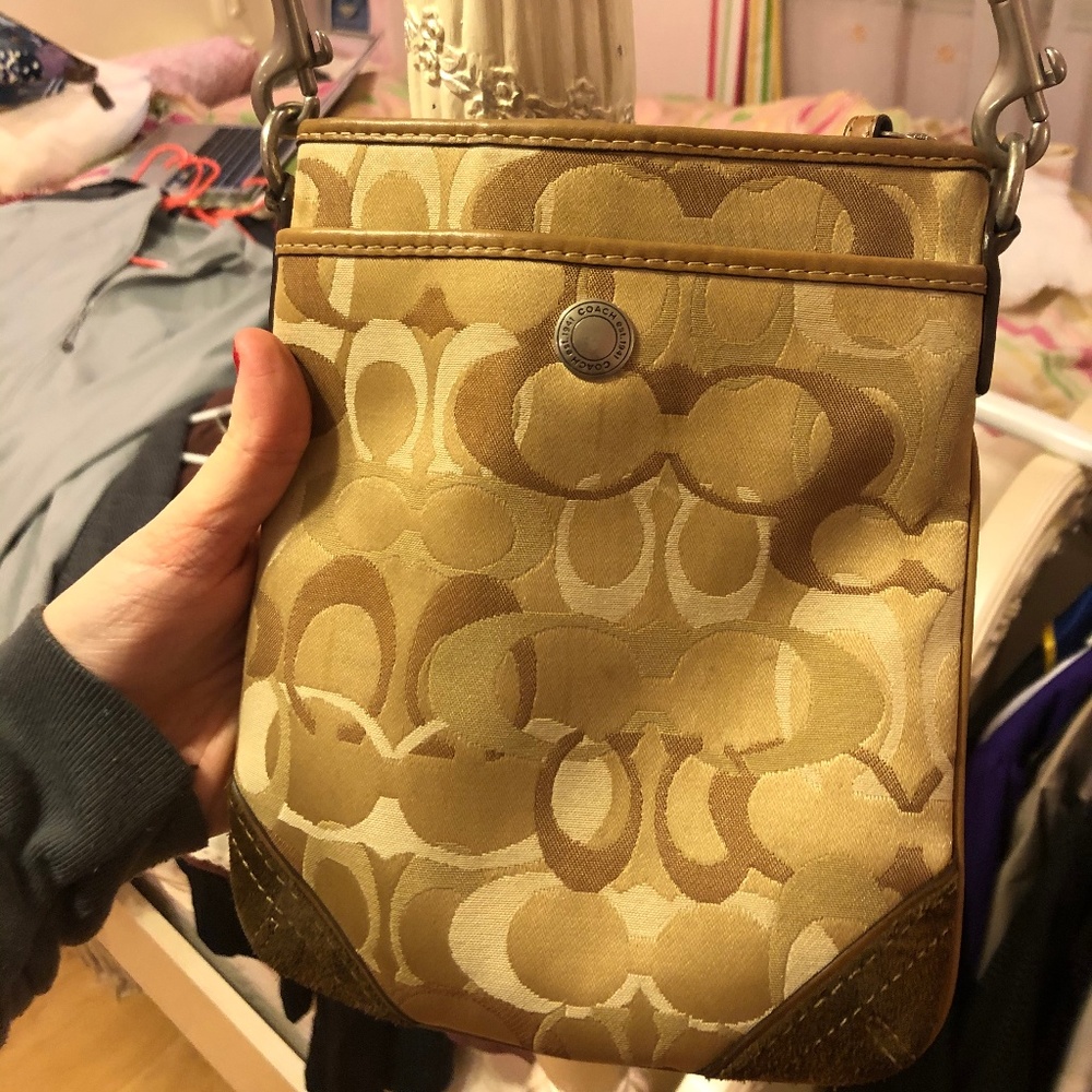 Authentic Coach Cross Body Bag Tan